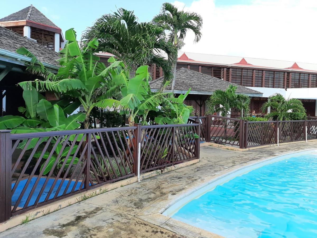 Ferienwohnung F3 _ Kaz Ananas Passion Au Manganao Saint-Francois  Exterior foto